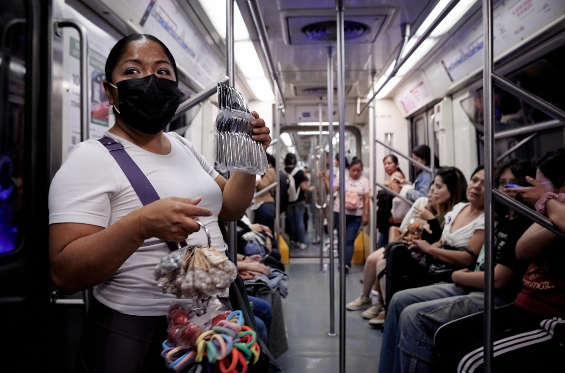 6830d4bfb3d7ce04ec053c75_Actualidad- V(W)agoneras del Metro-5