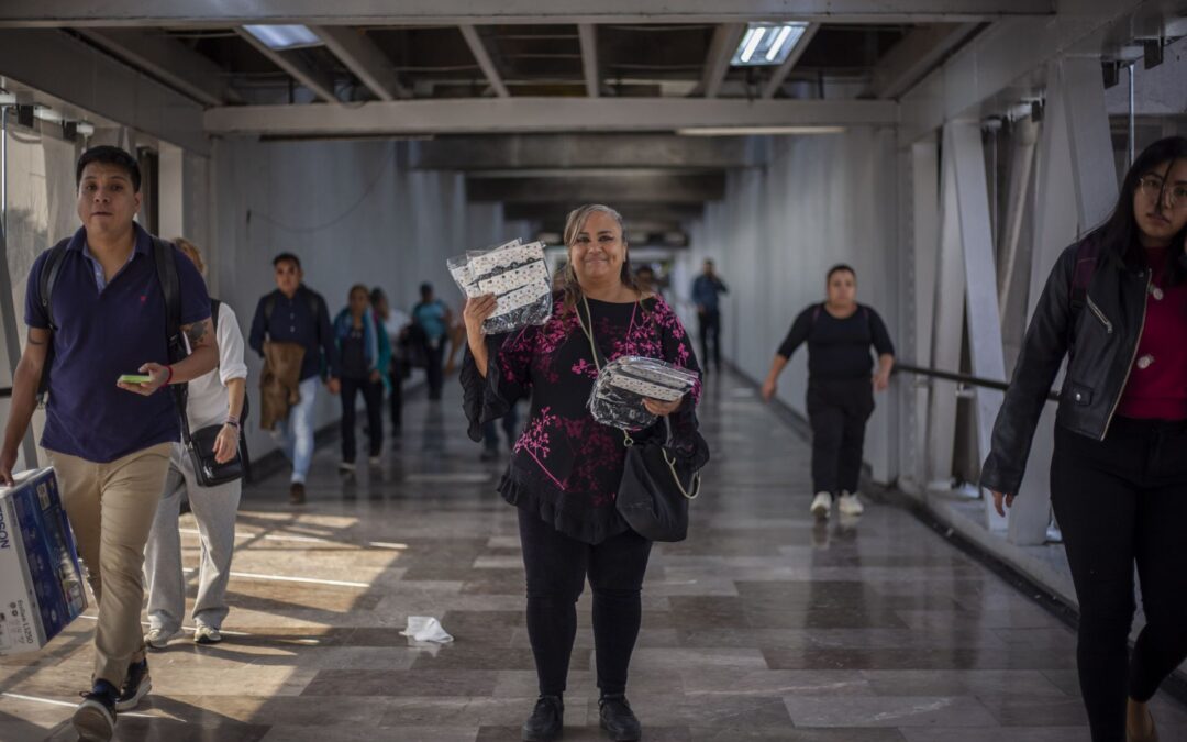 Trabajar en el Metro no es un delito: la resistencia de las vagoneras